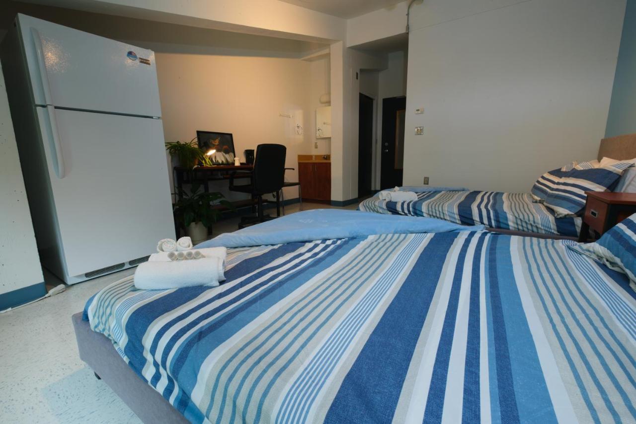 Au Campus Hotel Sherbrooke Kültér fotó